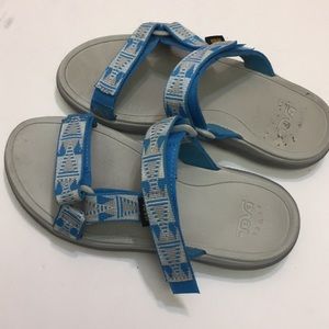 Teva Sandals. Size 5